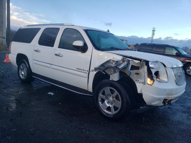 1GKFK66838J225771 - 2008 GMC YUKON XL DENALI WHITE photo 4