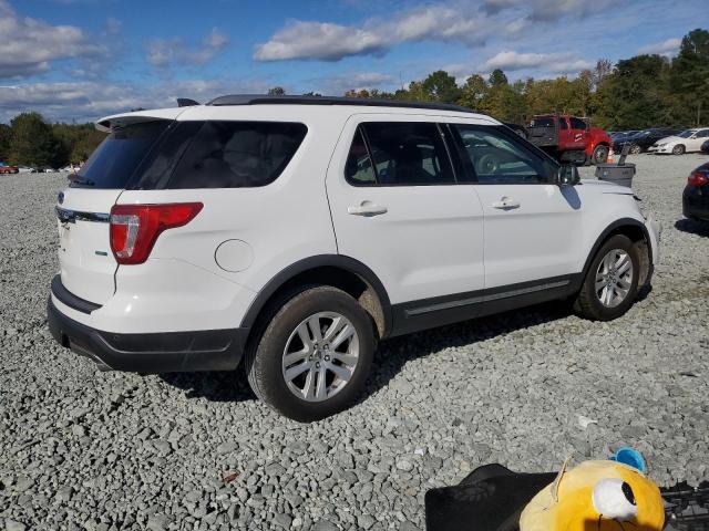 1FM5K8DH2JGC45045 - 2018 FORD EXPLORER XLT 白色 照片 3