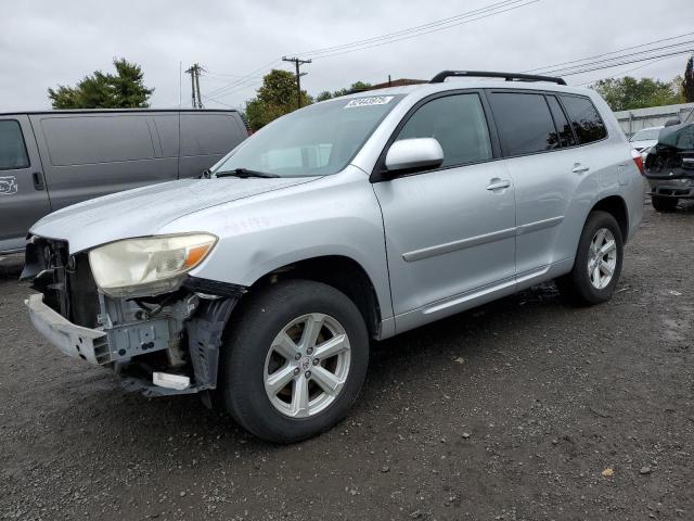 2009 TOYOTA HIGHLANDER, 