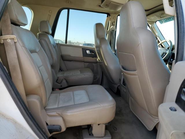 1FMFU18576LA99729 - 2006 FORD EXPEDITION EDDIE BAUER თეთრი ფოტო 11