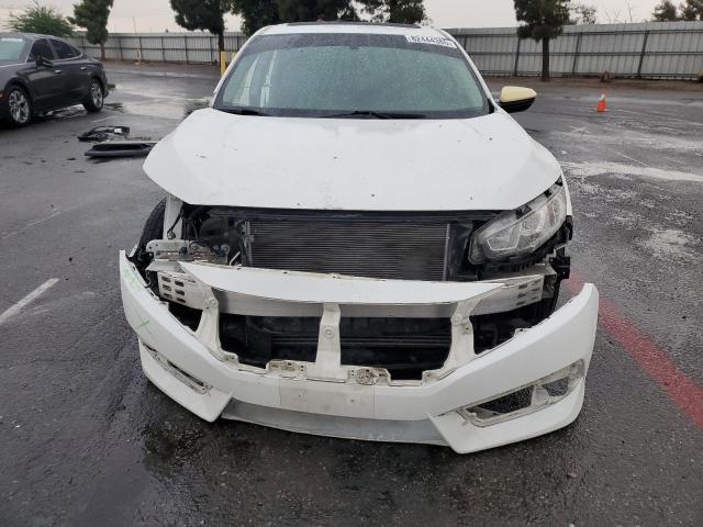 JHMFC1F34JX040646 - 2018 HONDA CIVIC EX 白色 照片 5