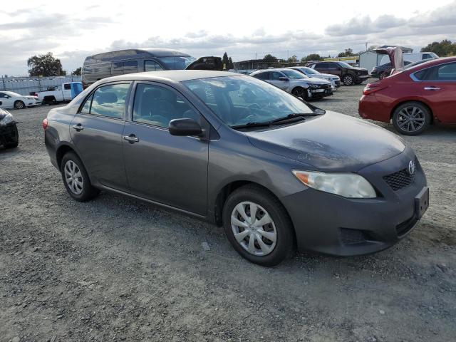 JTDBU4EE0AJ084437 - 2010 TOYOTA COROLLA BASE Графитовый фото 4