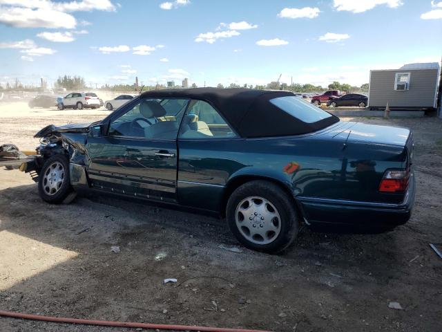 WDBEA66E7SC282307 - 1995 MERCEDES-BENZ E 320 绿色 照片 2