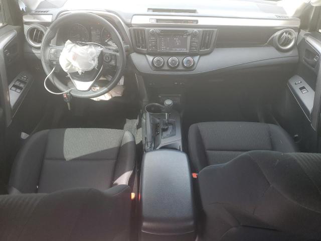 JTMZFREV9JJ197244 - 2018 TOYOTA RAV4 LE WHITE photo 8