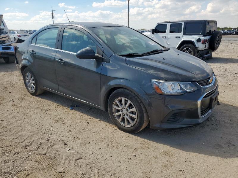 1G1JD5SB0J4120789 - 2018 CHEVROLET SONIC LT GRAY photo 4