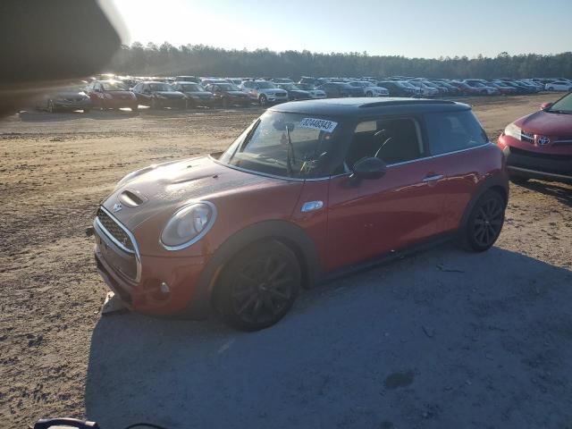 WMWXP7C56G2A43444 - 2016 MINI COOPER S RED photo 1