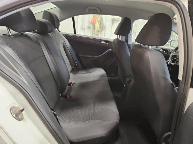 3VW2K7AJ5EM407994 - 2014 VOLKSWAGEN JETTA BASE WHITE photo 10
