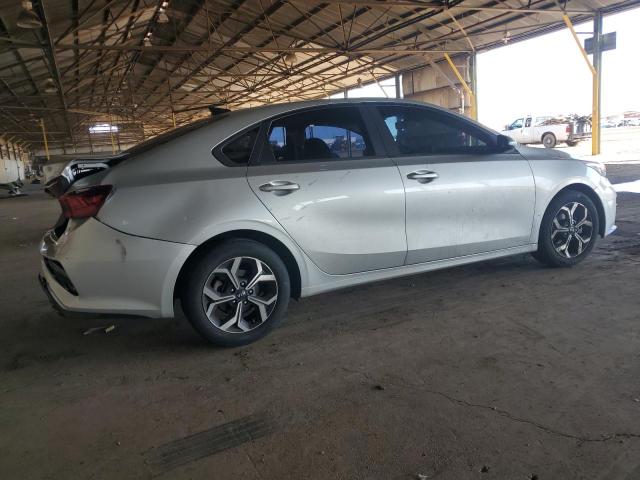 3KPF24AD4KE067594 - 2019 KIA FORTE FE SILVER photo 3