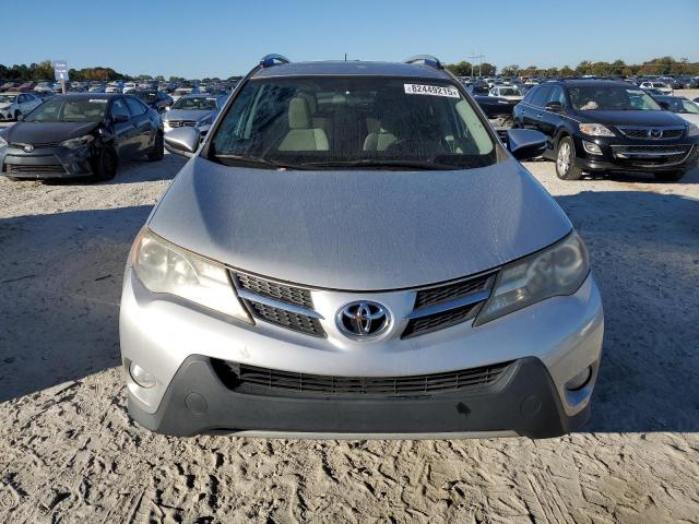 2T3WFREV7FW168501 - 2015 TOYOTA RAV4 XLE SILVER photo 5