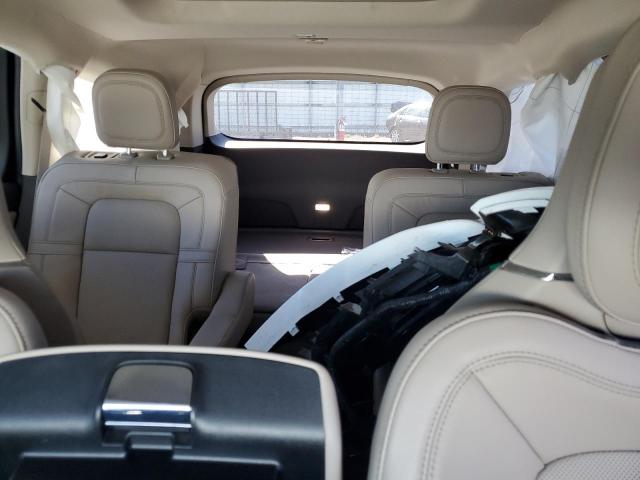 5LM5J7WC7PGL23002 - 2023 LINCOLN AVIATOR RESERVE Білий фото 10