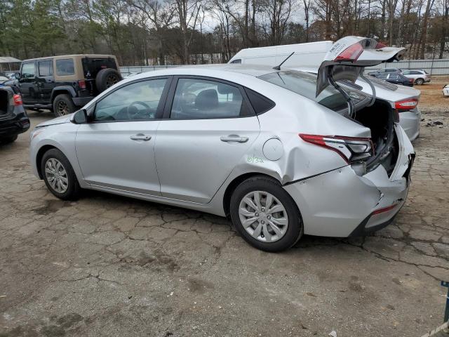 3KPC24A6XLE115959 - 2020 HYUNDAI ACCENT SE SILVER photo 2