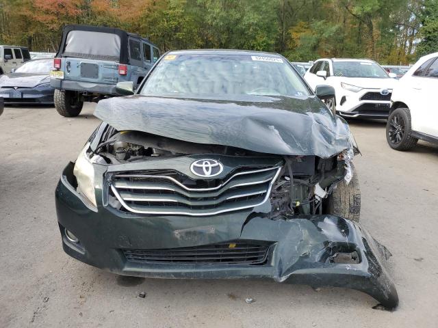 JTNBK3EK2A3046388 - 2010 TOYOTA CAMRY SE GREEN photo 5