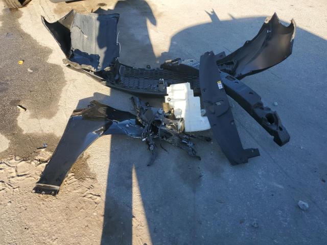 JTDEPRAEXLJ092684 - 2020 TOYOTA COROLLA LE BLACK photo 12