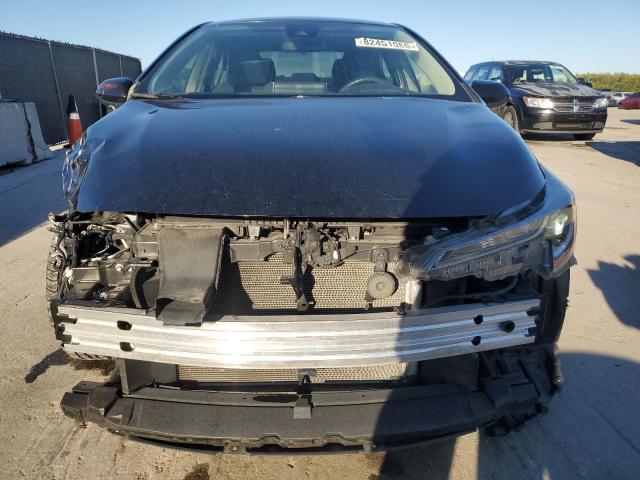 JTDEPRAEXLJ092684 - 2020 TOYOTA COROLLA LE BLACK photo 5