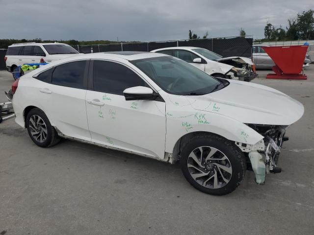 2HGFC2F77JH568259 - 2018 HONDA CIVIC EX WHITE photo 4
