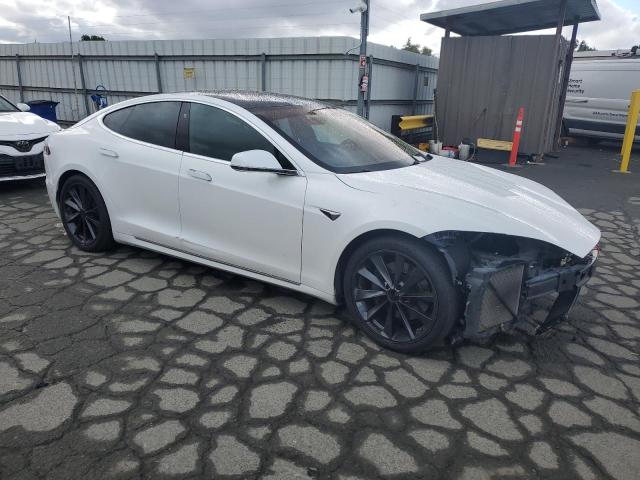 5YJSA1E28JF235934 - 2018 TESLA MODEL S 白色 照片 4