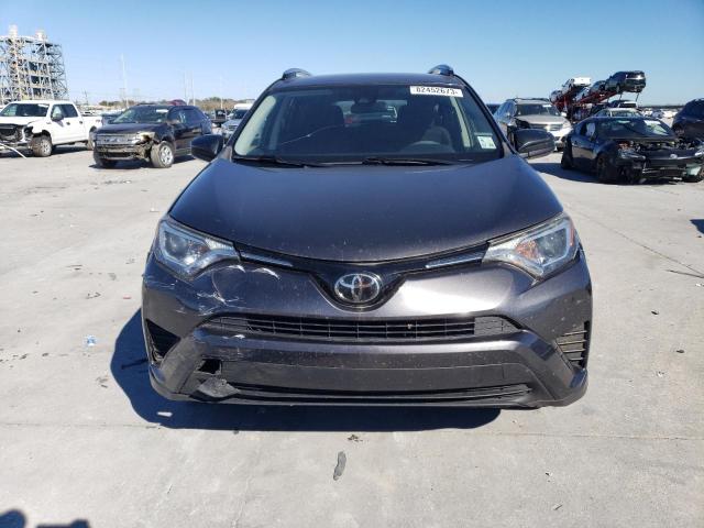 JTMZFREV9JJ738180 - 2018 TOYOTA RAV4 LE GRAY photo 5