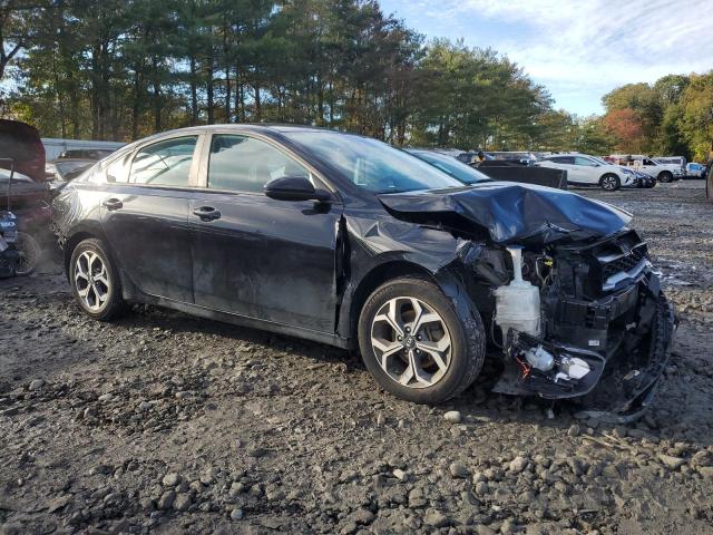 3KPF24AD3KE030133 - 2019 KIA FORTE FE BLACK photo 4