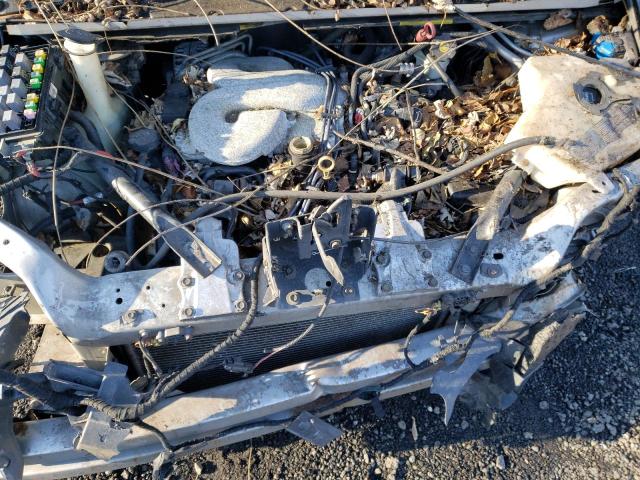 1GNDV23W98D134693 - 2008 CHEVROLET UPLANDER LS 银色 照片 12