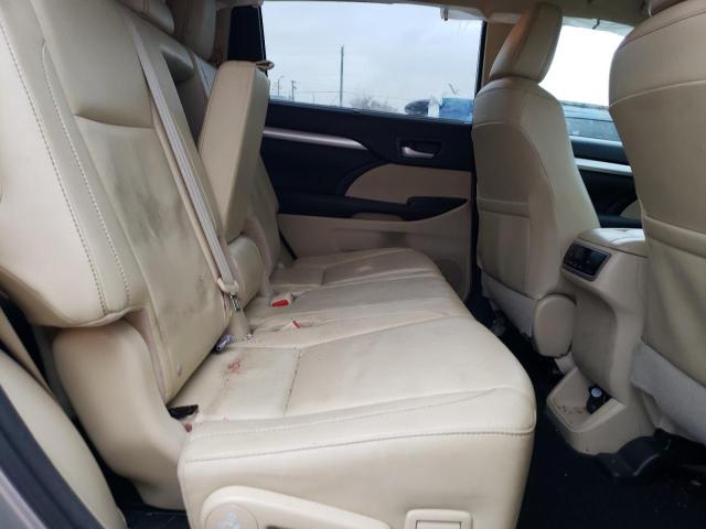 5TDKKRFH9GS500198 - 2016 TOYOTA HIGHLANDER XLE GOLD photo 11