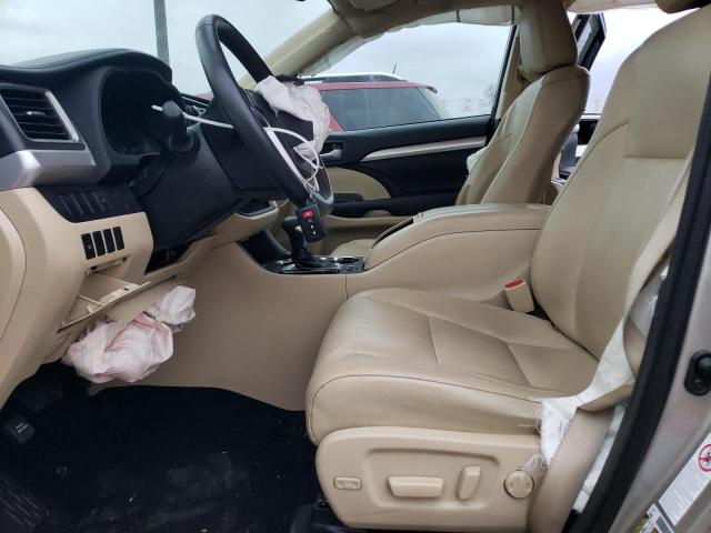 5TDKKRFH9GS500198 - 2016 TOYOTA HIGHLANDER XLE GOLD photo 7