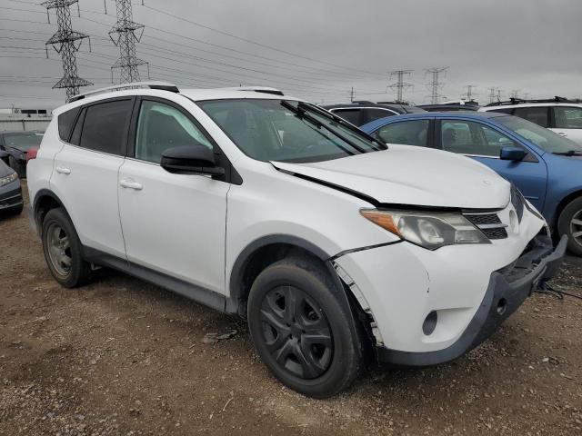 2T3BFREV9FW297239 - 2015 TOYOTA RAV4 LE WHITE photo 4