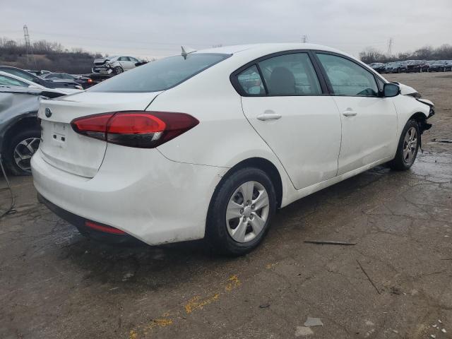 3KPFK4A72HE029008 - 2017 KIA FORTE LX WHITE photo 3