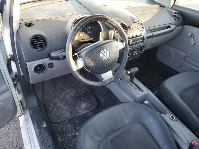 3VWBS21C31M417082 - 2001 VOLKSWAGEN NEW BEETLE GL 白色 照片 8