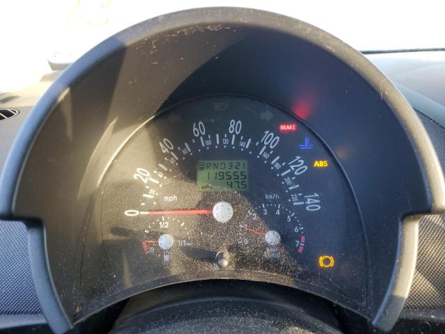 3VWBS21C31M417082 - 2001 VOLKSWAGEN NEW BEETLE GL 白色 照片 9