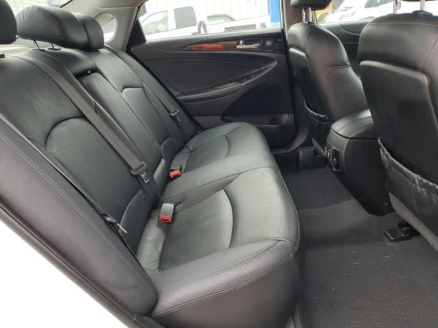 5NPEC4AC9BH007063 - 2011 HYUNDAI SONATA SE WHITE photo 10