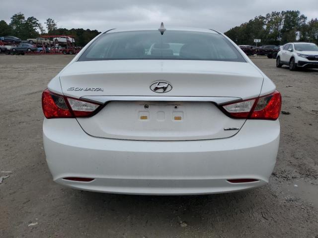 5NPEC4AC9BH007063 - 2011 HYUNDAI SONATA SE WHITE photo 6