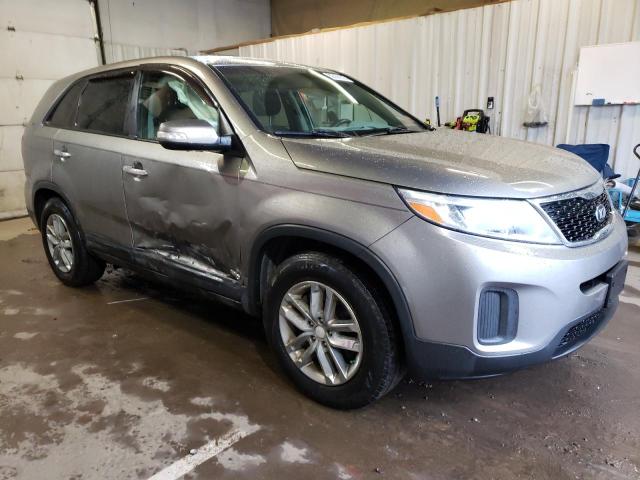 5XYKTCA64EG427199 - 2014 KIA SORENTO LX GRAY photo 4