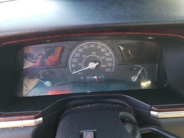 1LNHM81W53Y633801 - 2003 LINCOLN TOWN CAR EXECUTIVE SILVER photo 9