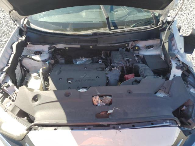 JA4AP3AU9KU024256 - 2019 MITSUBISHI OUTLANDER ES Белый фото 11