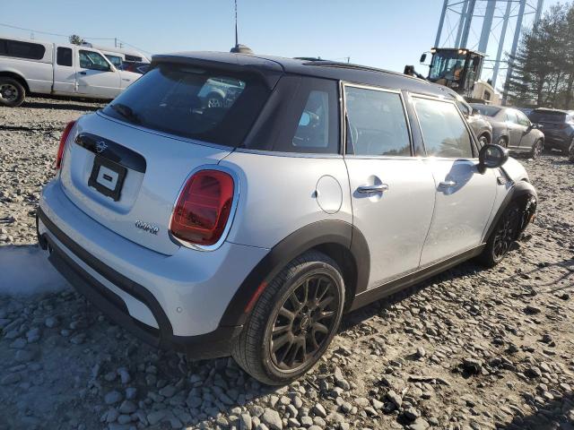 WMW33DK00R2V23994 - 2024 MINI COOPER WHITE photo 3