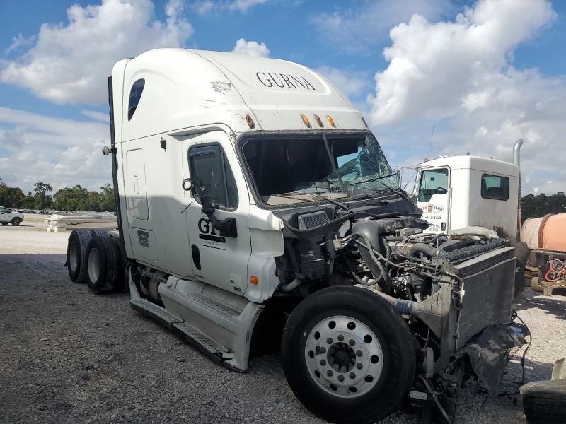 2011 FREIGHTLINER CASCADIA, 