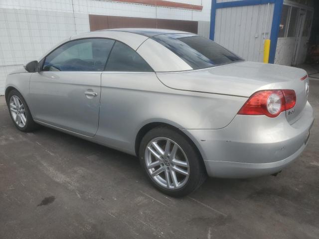 WVWFA71F29V007082 - 2009 VOLKSWAGEN EOS LUX Plata foto 2