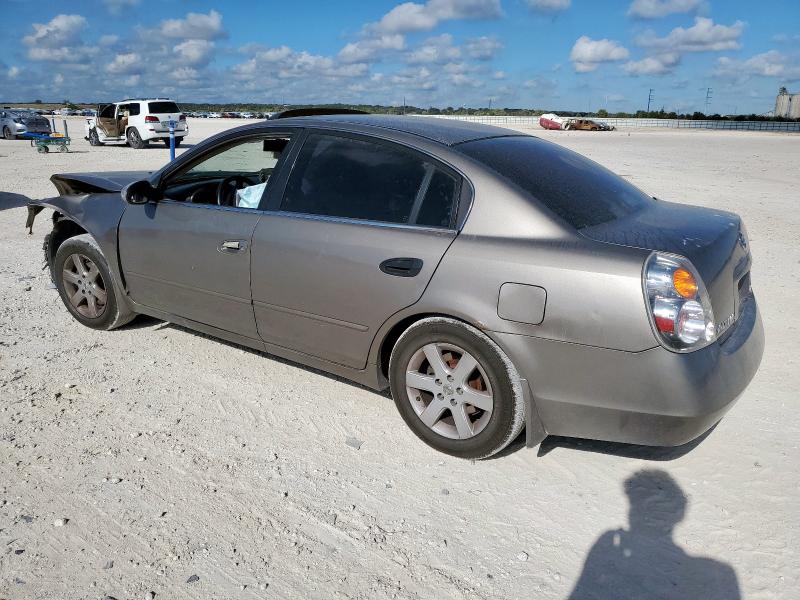 1N4AL11D94C104452 - 2004 NISSAN ALTIMA BASE GRAY photo 2