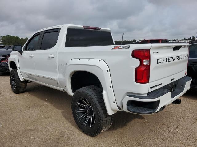 1GCUYEEL5NZ164194 - 2022 CHEVROLET SILVERADO K1500 RST WHITE photo 2