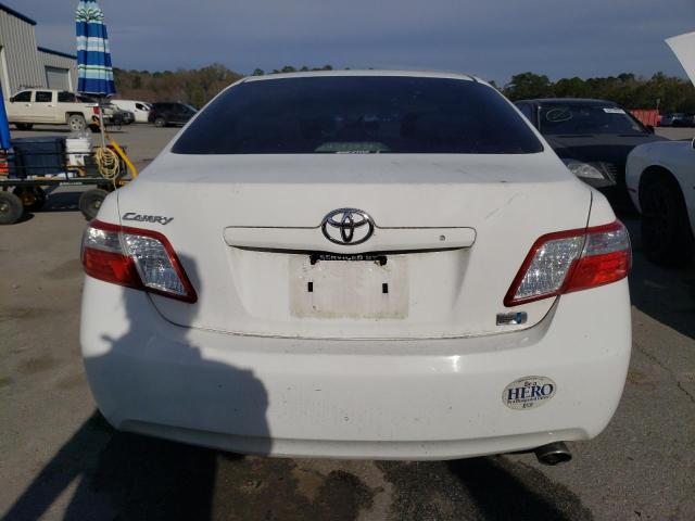 JTNBB46KX83046721 - 2008 TOYOTA CAMRY HYBRID WHITE photo 6