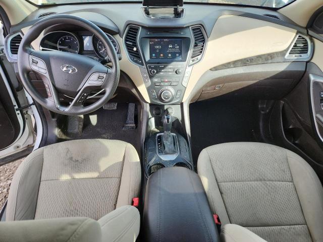 5NMZUDLB1HH011844 - 2017 HYUNDAI SANTA FE S WHITE photo 8