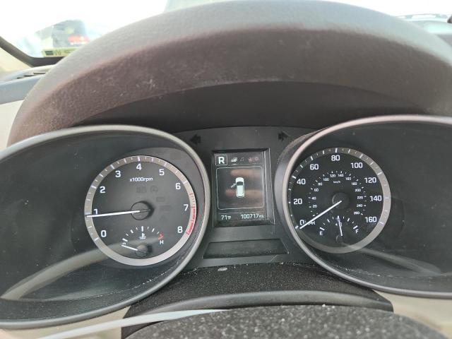 5NMZUDLB1HH011844 - 2017 HYUNDAI SANTA FE S WHITE photo 9