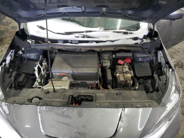 1N4AZ1CP2KC302972 - 2019 NISSAN LEAF S SILVER photo 11