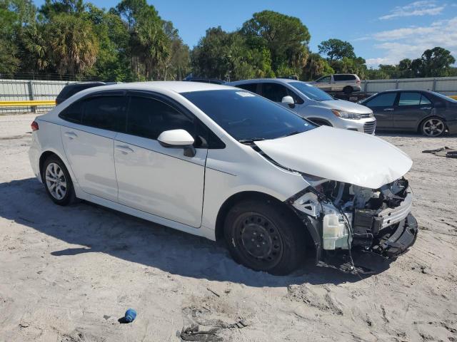 JTDEPMAE9N3026685 - 2022 TOYOTA COROLLA LE Blanc photo 4