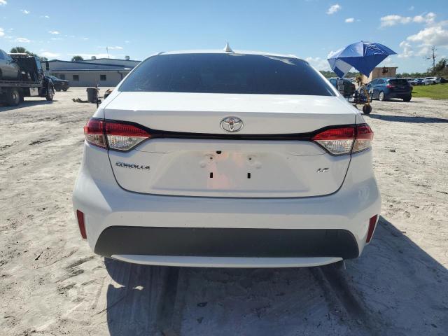 JTDEPMAE9N3026685 - 2022 TOYOTA COROLLA LE Blanc photo 6