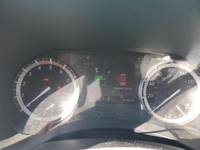 5TDGZRBH1NS593593 - 2022 TOYOTA HIGHLANDER XLE WHITE photo 9