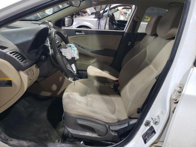 KMHCT4AEXDU393571 - 2013 HYUNDAI ACCENT GLS WHITE photo 7