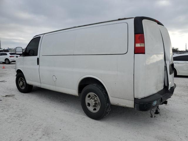 1GCWGFBA1C1155489 - 2012 CHEVROLET EXPRESS G2 WHITE photo 2