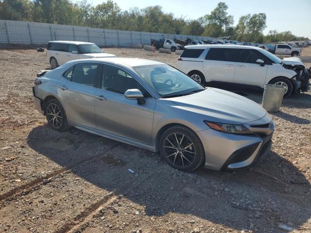 4T1T11AK9NU686096 - 2022 TOYOTA CAMRY SE ვერცხლისფერი ფოტო 4