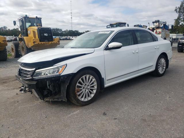 2017 VOLKSWAGEN PASSAT SE, null